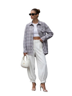 Women's plaid shirt with buttons in a pearl color