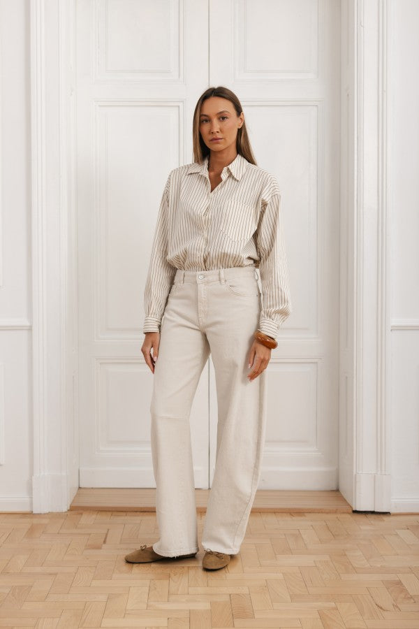 Women's vertical striped shirt with a chest pocket