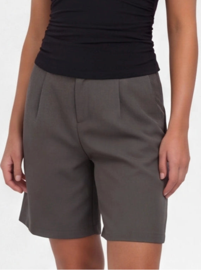 Women's Bermuda Shorts with Wide Legs