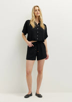 Women's Shorts with Elastic Waist and Short Wide Leg