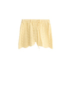 Women's Shorts with Ruffle at the Leg and Elastic Waist