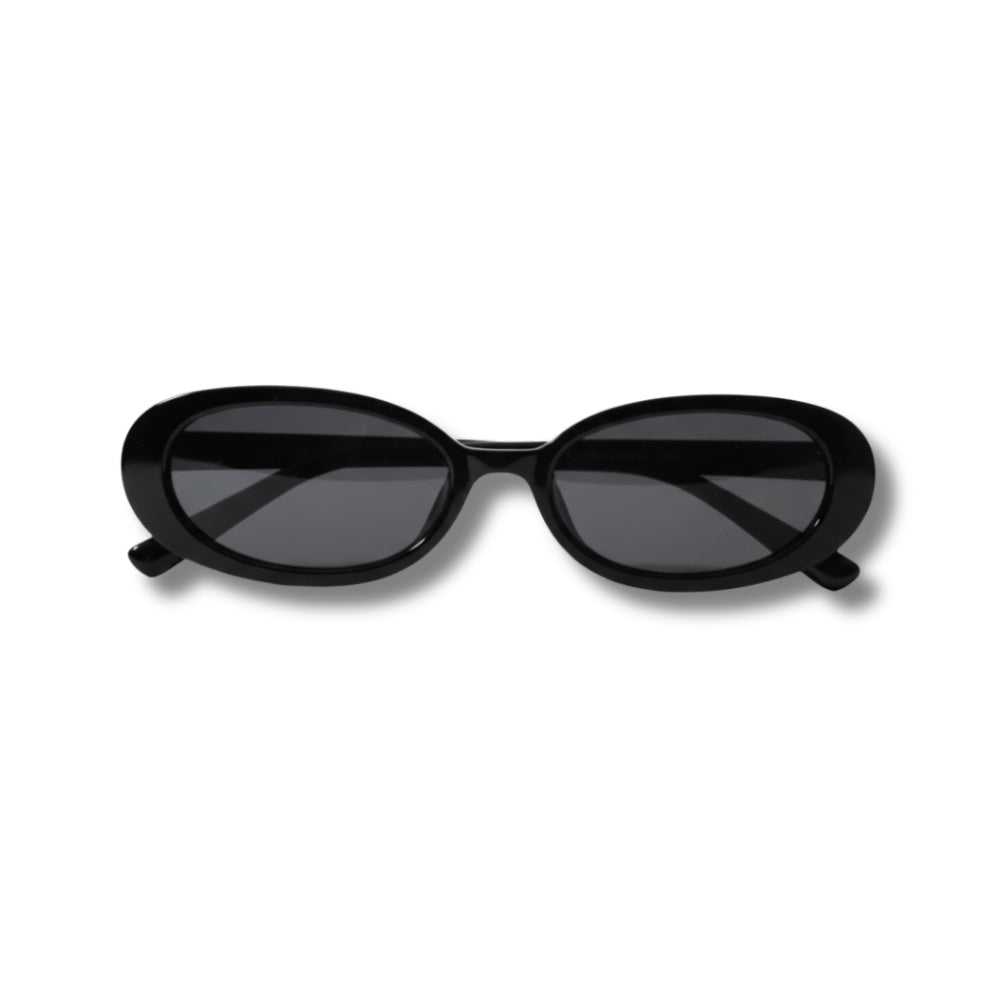 Women's sunglasses with a rounded frame and thick rims