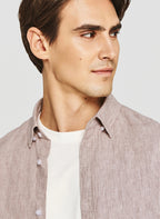 Men's shirt with a chest pocket and long sleeves