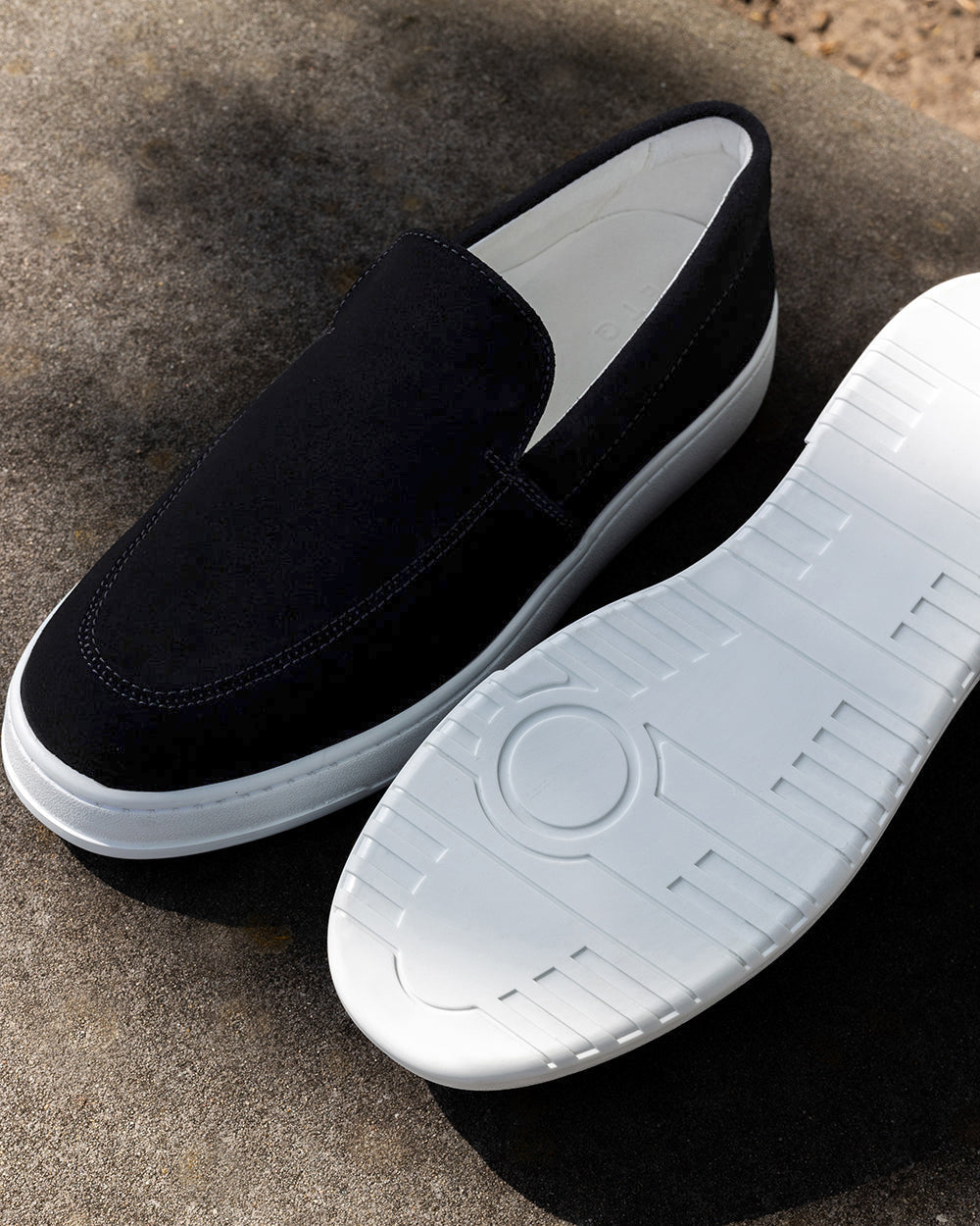 Men's Slip-On Loafers with Smooth Upper on Contrasting White Sole