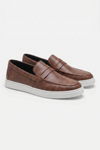 Men's Slip-On Loafers with Smooth Upper on Contrasting White Sole