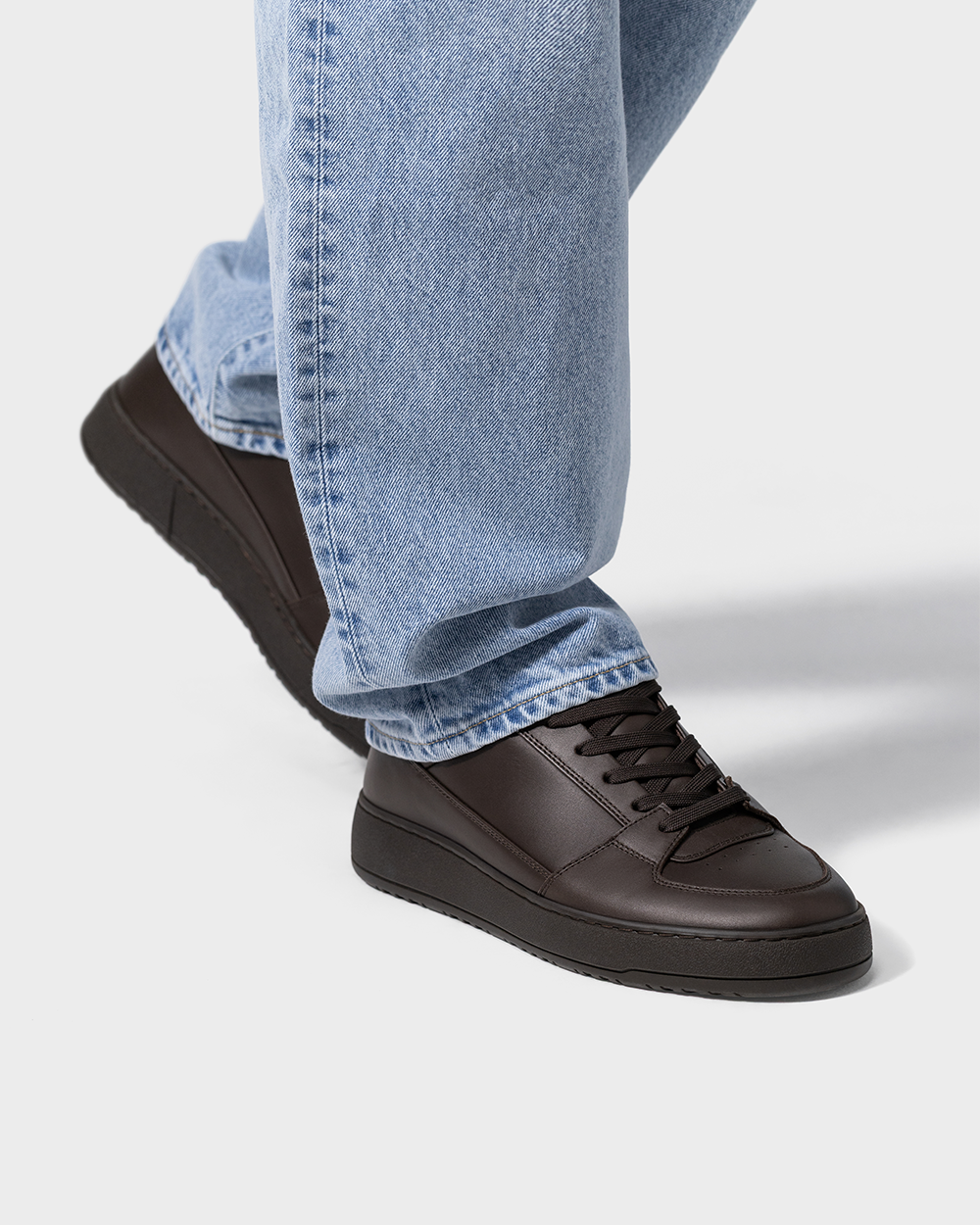 Męskie Sneakersy Niskie z Gładką Cholewką ze Sznurowaniem