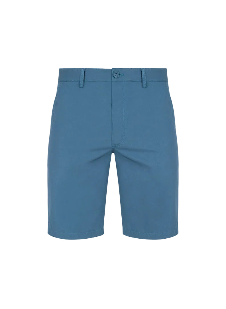 Men's shorts with a straight cut and side pockets