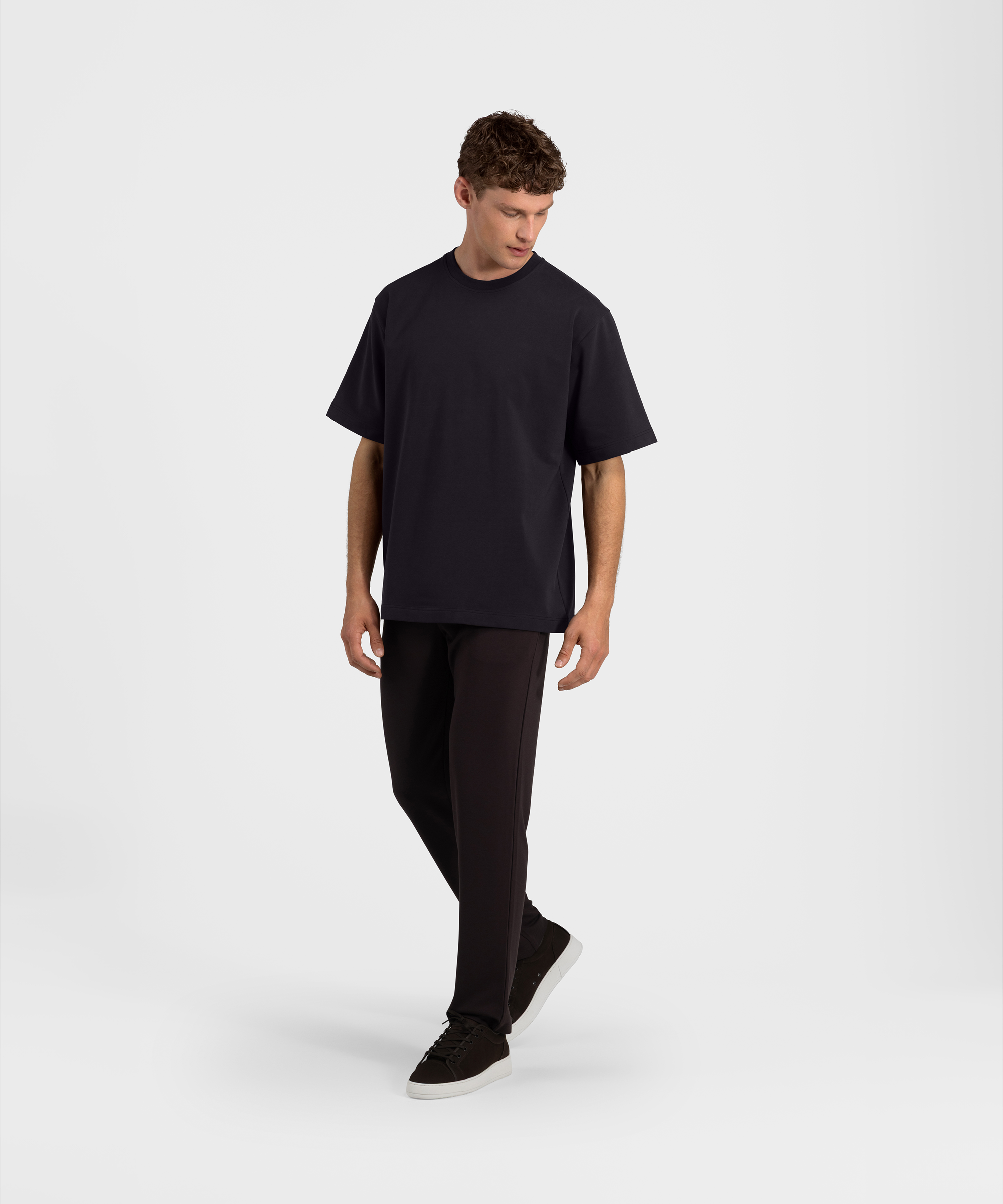 Men's Loose-Fit T-shirt with Short Sleeves and Round Neckline