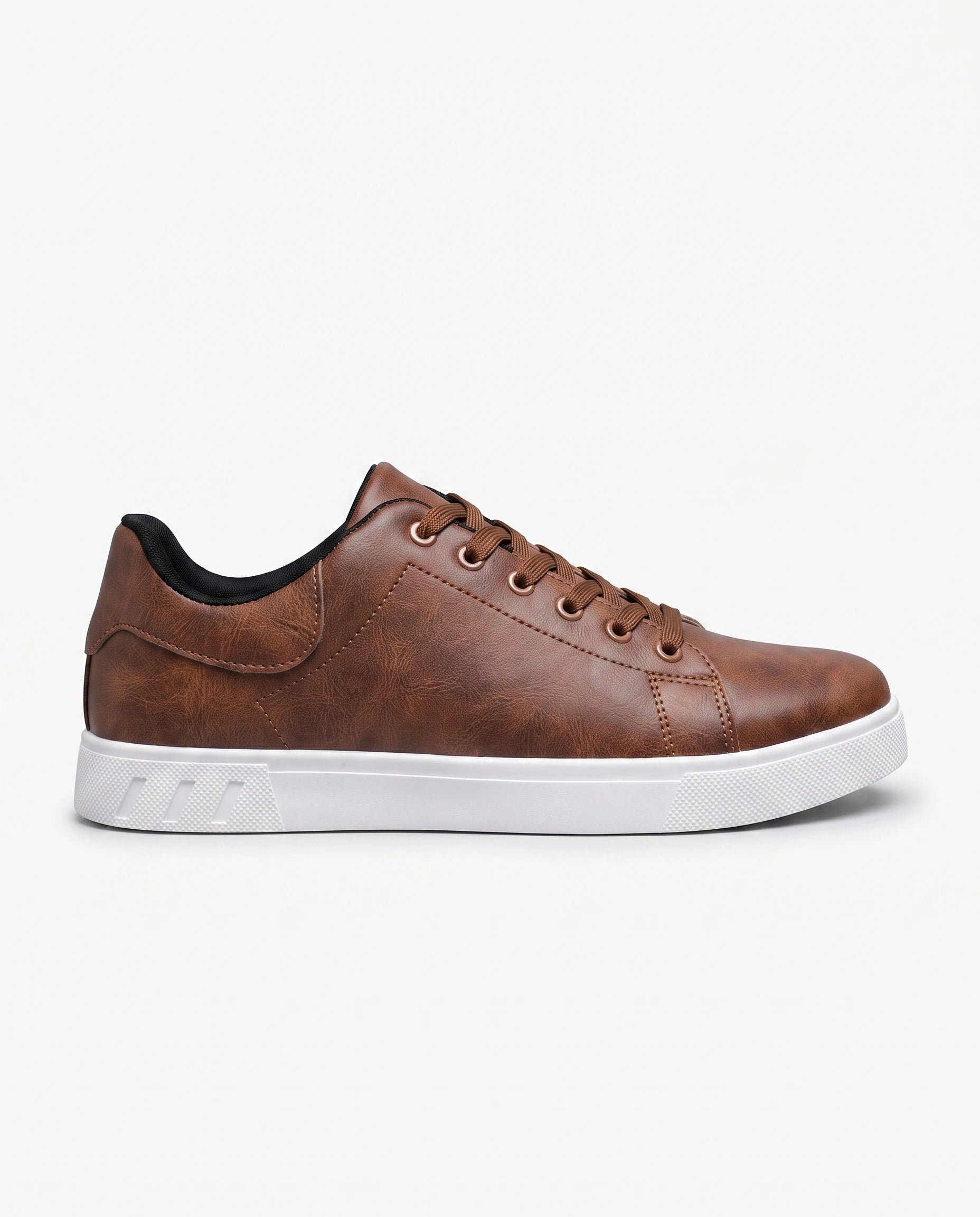Męskie sneakersy sznurowane – bok
