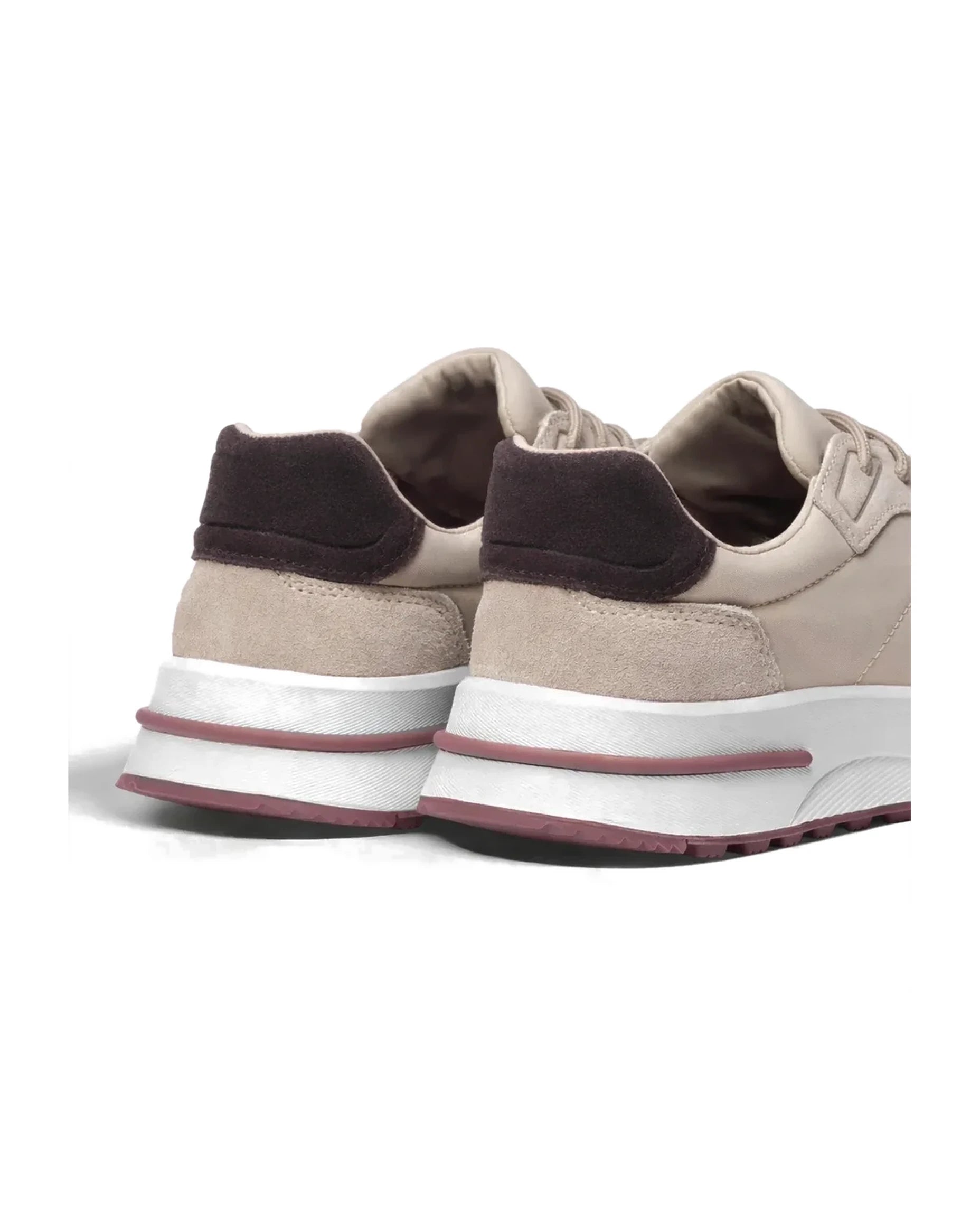 Męskie sneakersy sznurowane – tył