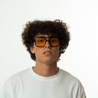 Unisex aviator sunglasses with wide yellow lenses