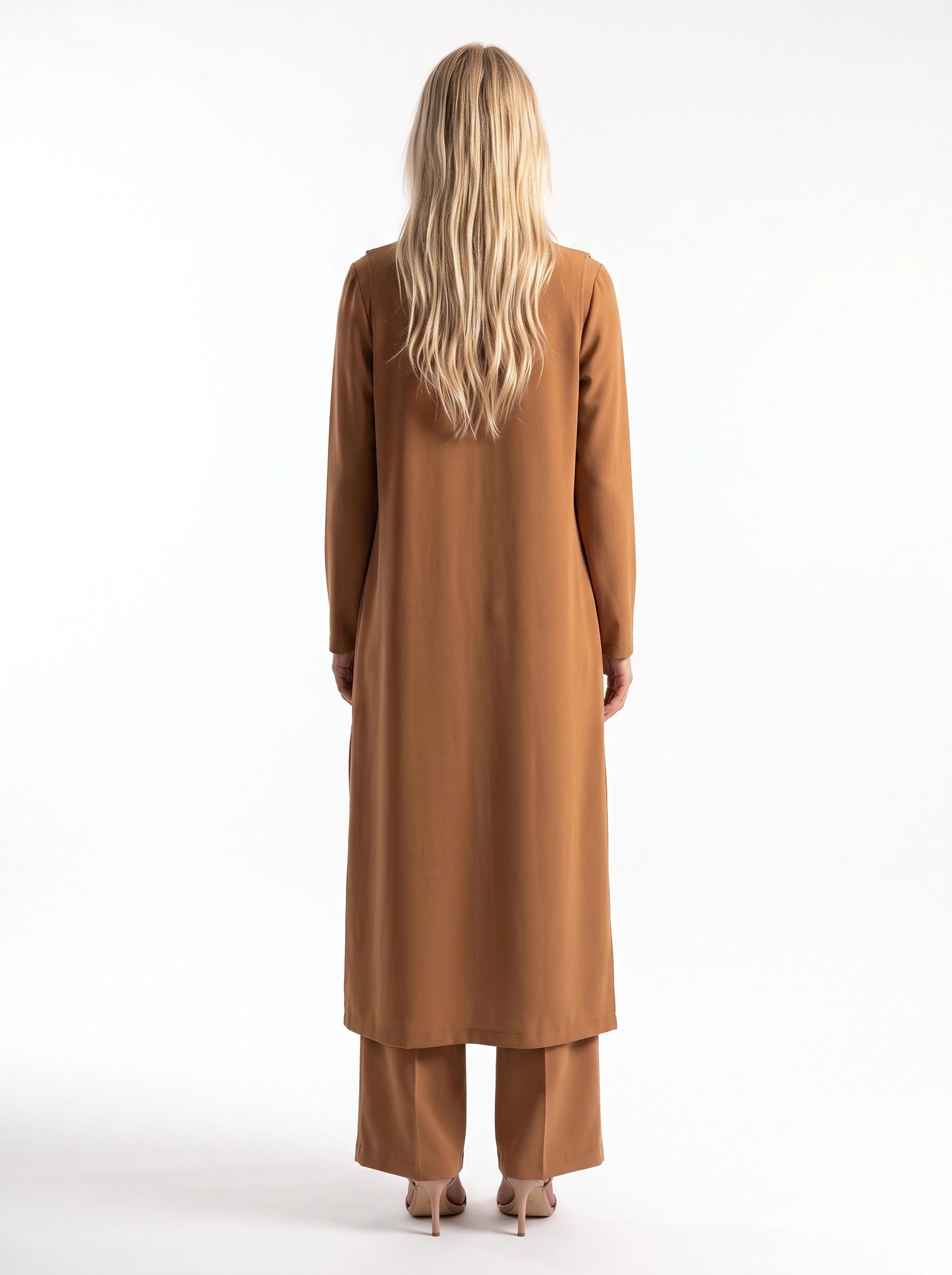 Damski komplet z kardiganem, karmelowy, tył
